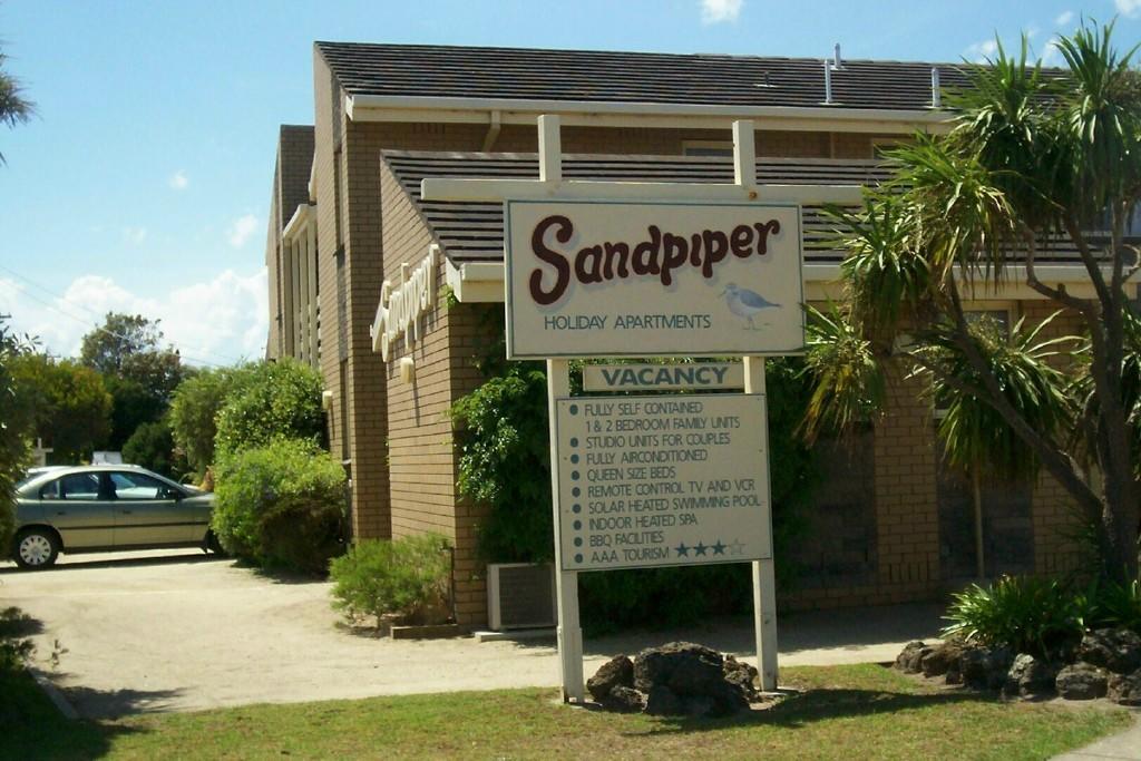 Sandpiper Holiday Apartments Lakes Entrance Exterior foto