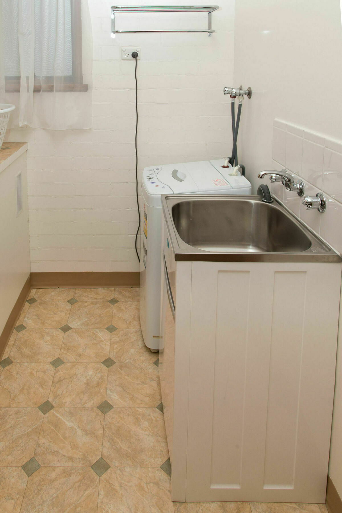 Sandpiper Holiday Apartments Lakes Entrance Exterior foto
